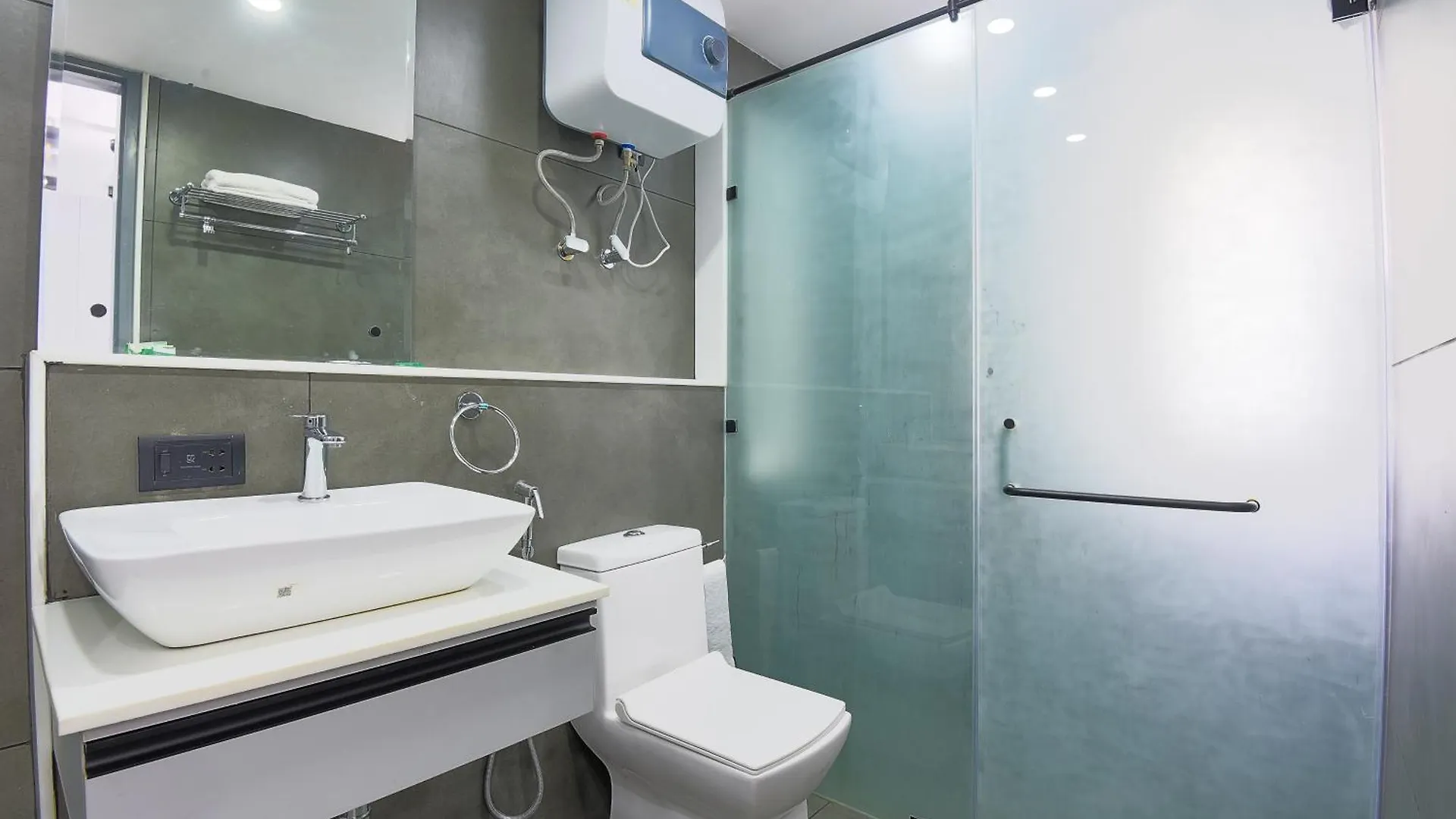 Bedchambers Serviced Apartments, Mg Road Gurgaon