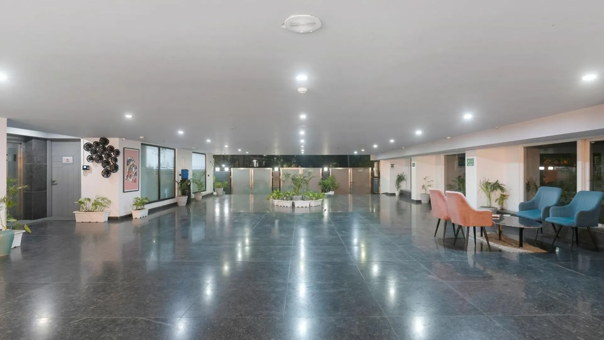 Bedchambers Serviced Apartments, Mg Road Gurgaon 0*,