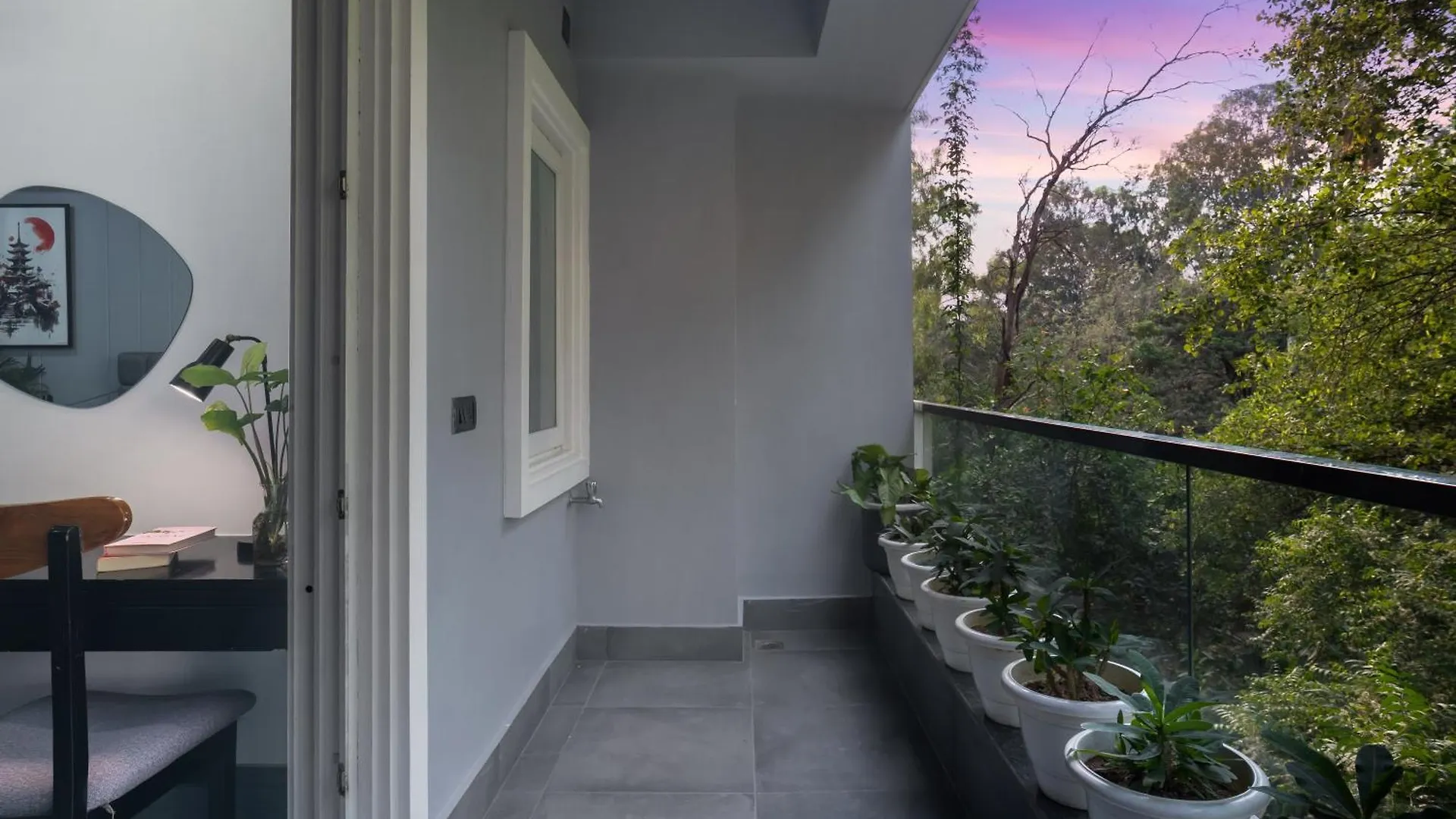 Bedchambers Serviced Apartments, Mg Road Gurgaon India