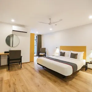 Hotel Super Townhouse Near Appu Ghar, Gurgaon